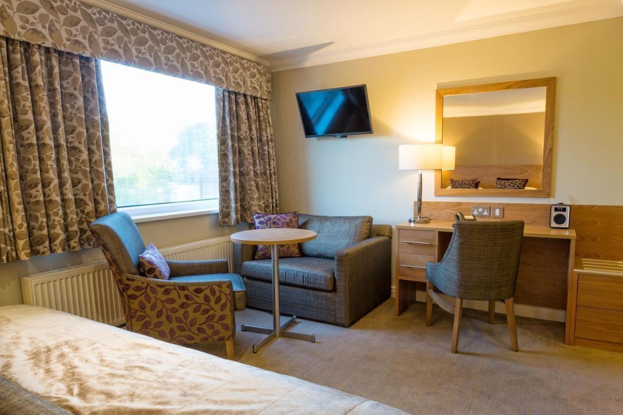 Manor & Spa; Bw Signature Collection Barton (Preston)