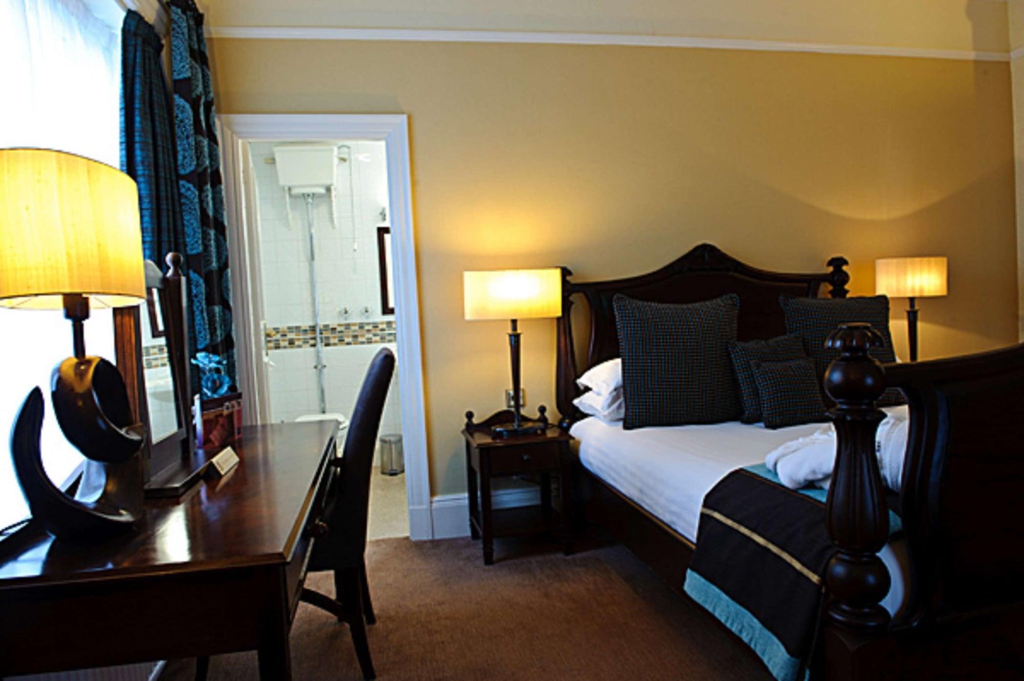Barton Manor & Spa; Bw Signature Collection 4* Бартон