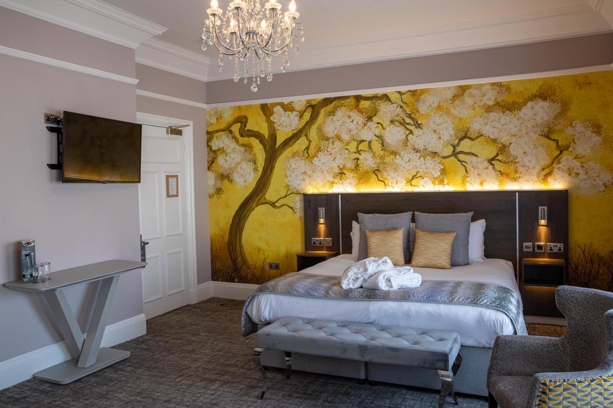 Отель Barton Manor & Spa; Bw Signature Collection