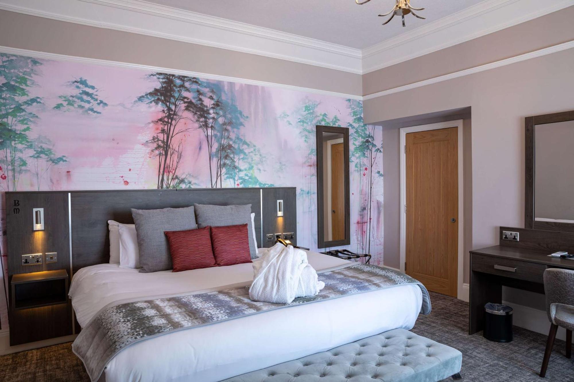 Barton Manor & Spa; Bw Signature Collection