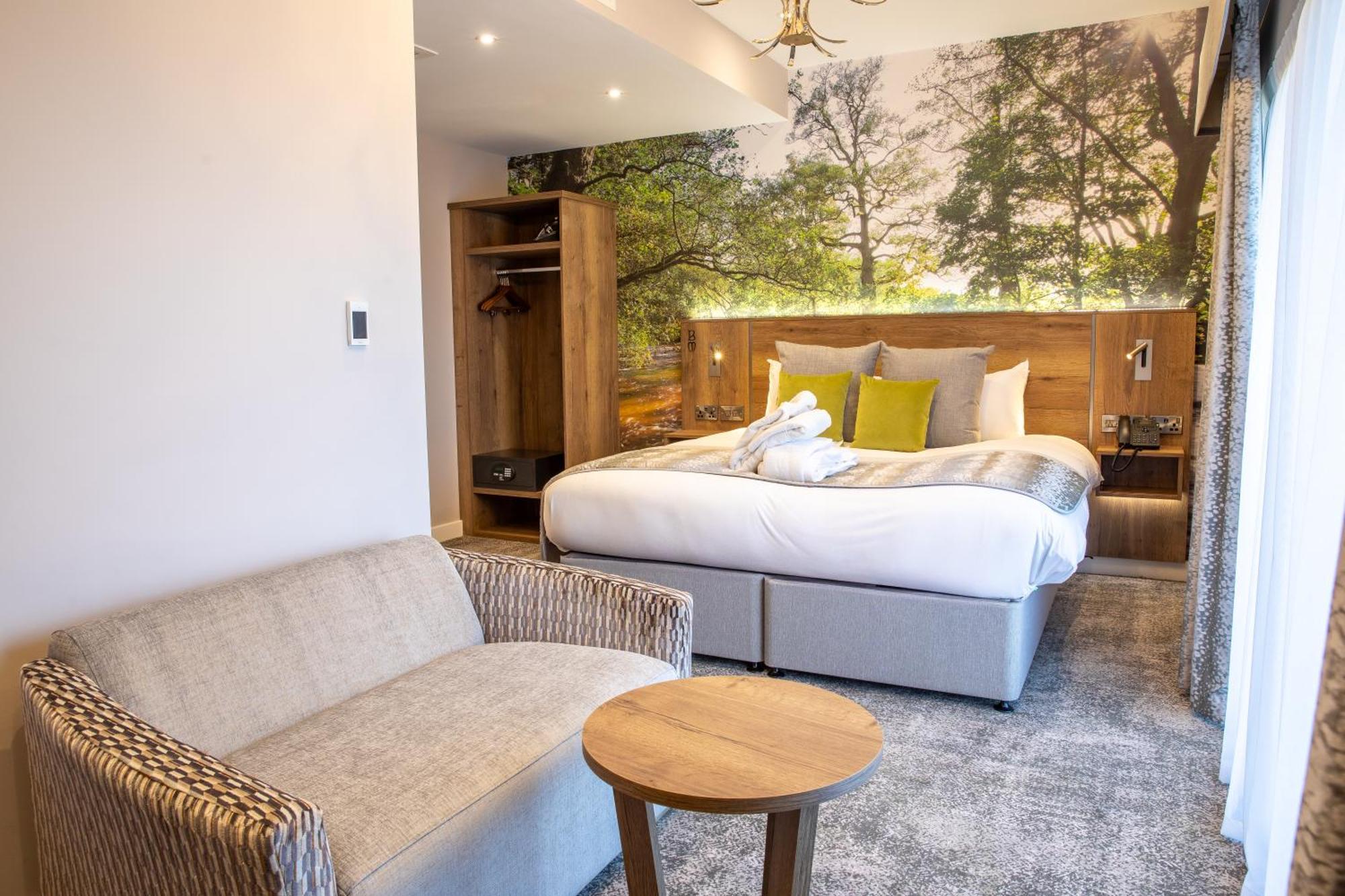 Barton Manor & Spa; Bw Signature Collection Отель 4*