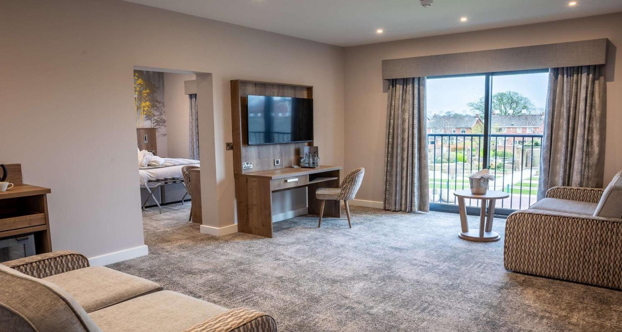 Barton Manor & Spa; Bw Signature Collection Отель 4*