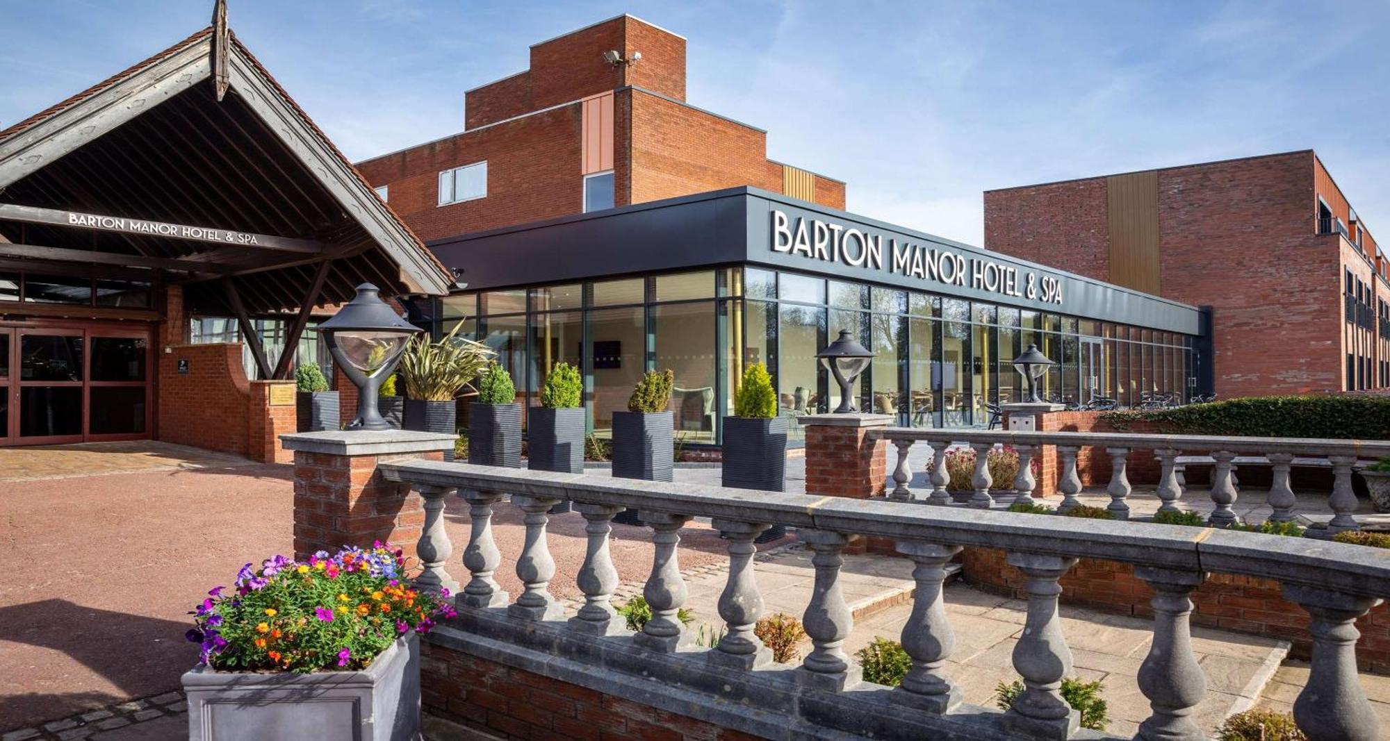 Manor & Spa; Bw Signature Collection Barton (Preston)