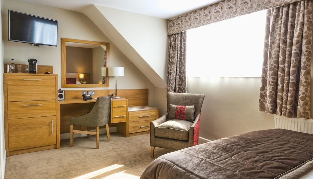 Manor & Spa; Bw Signature Collection Hotel 4*